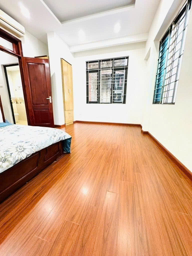 Cho thuê nhà ngõ 56 Minh Khai, 4 tầng x 33m2, 3 ngủ, 12 Triệu Full đồ - Ảnh 2